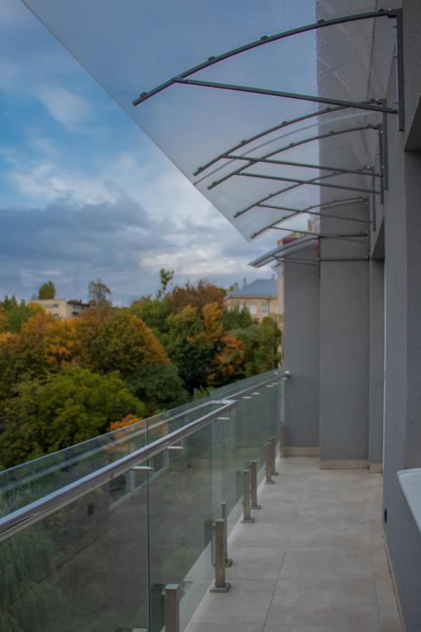 Royal 2 Apartments On Shevchenka 38 Str Lviv Exterior photo